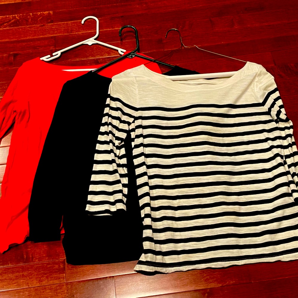 Set of small loft 3/4 length shirts